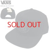 ★完売 セール VANS バンズ SINCE 66ロゴパッチ付き付き スナップバック ベースボールキャップ 【ブラック】 SINCE 66 PATCH SNAPBACK CAP 推奨頭周囲56-60cm 本物正規品 お振込み決済にて8%還元！