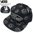 画像1: ★完売 VANS 入手難新品 アメリカ企画限定 バンズのレア品 ヴァンズ ニコちゃん スマイリーロゴ OFF THE WALLパッチ付き スナップバック メッシュキャップ 【ブラック】 VANS SMILEY SNAPBACK MSEH TRUCKER CAP 推奨頭周囲56-60cm 本物正規品 お振込み決済にて8%還元！ (1)