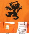 画像3: ★オランダ軍 放出品 1987年製 デッドストック品 ライオン紋章プリント アンダーウェア トレーニングウェアに採用されていた ロングスリーブTシャツ 発色抜群 オレンジカラー 4表記 日本サイズ メンズS位 (3)