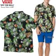 画像1: ★再入荷 VANS セール 祝50周年 アメリカ企画 日本未発売 バンズ ヴァンズ パームツリーフラワー ハワイアン メンズ アロハシャツ 【ブラック】 お振込み決済にて8%還元！ (1)